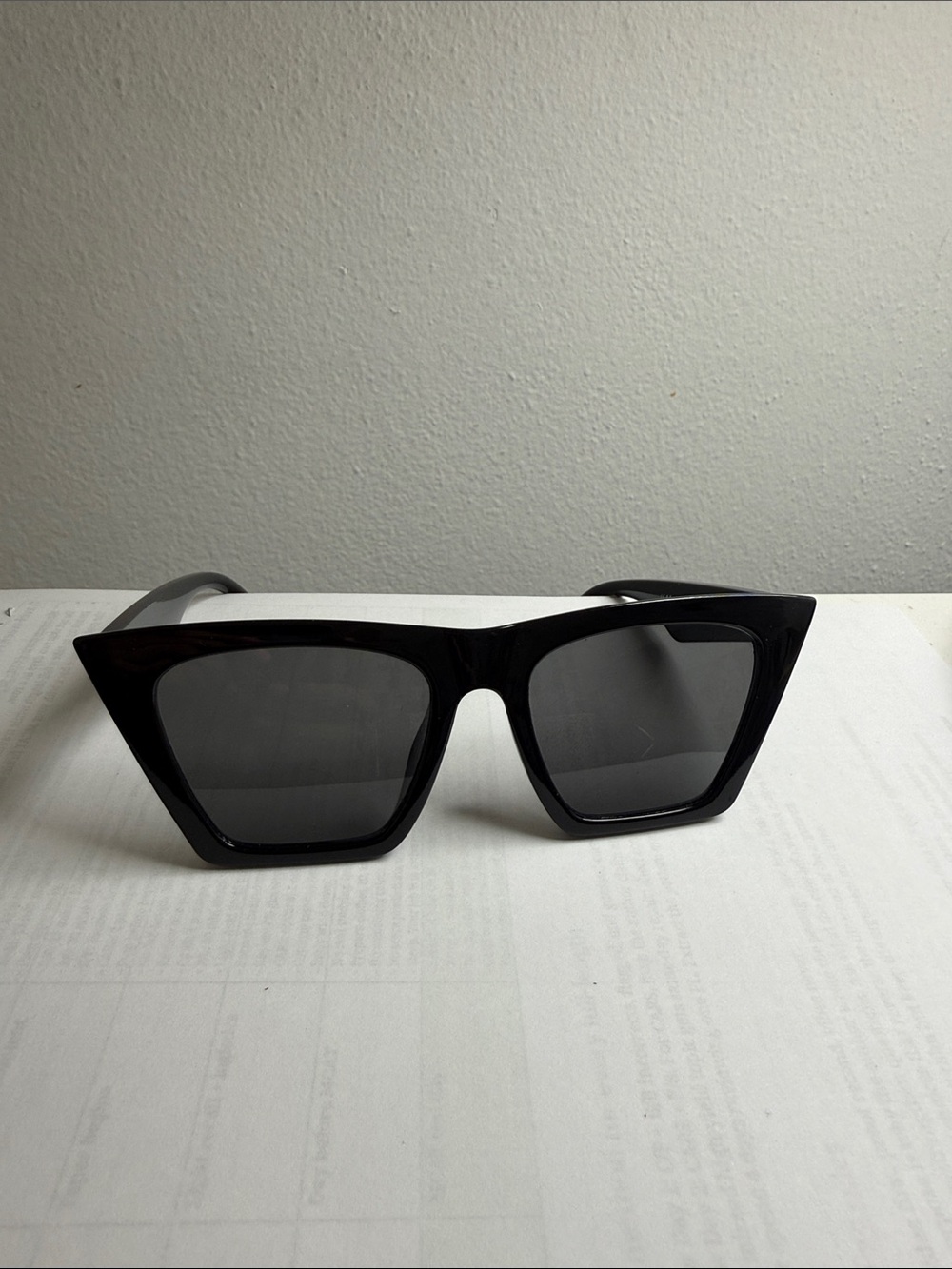 H&M Black Oversized Cat-Eye Sunglasses